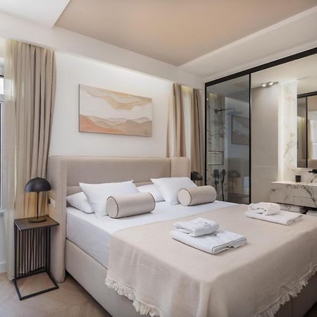 Luxury Rooms Le Prestige Few Minutes From Split'S Iconic Waterfront المظهر الخارجي الصورة